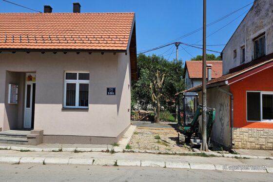 Партерно уређење око старе Месне заједнице